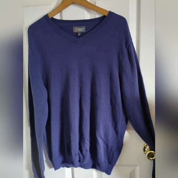 Cashmere and Cotton Blend Sweater - Picture 7 of 8